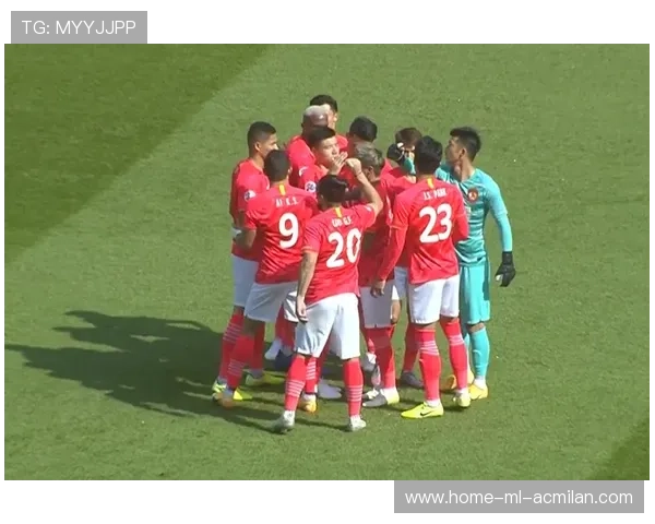 前场高压逼出对手乌龙进球,改变比赛走势